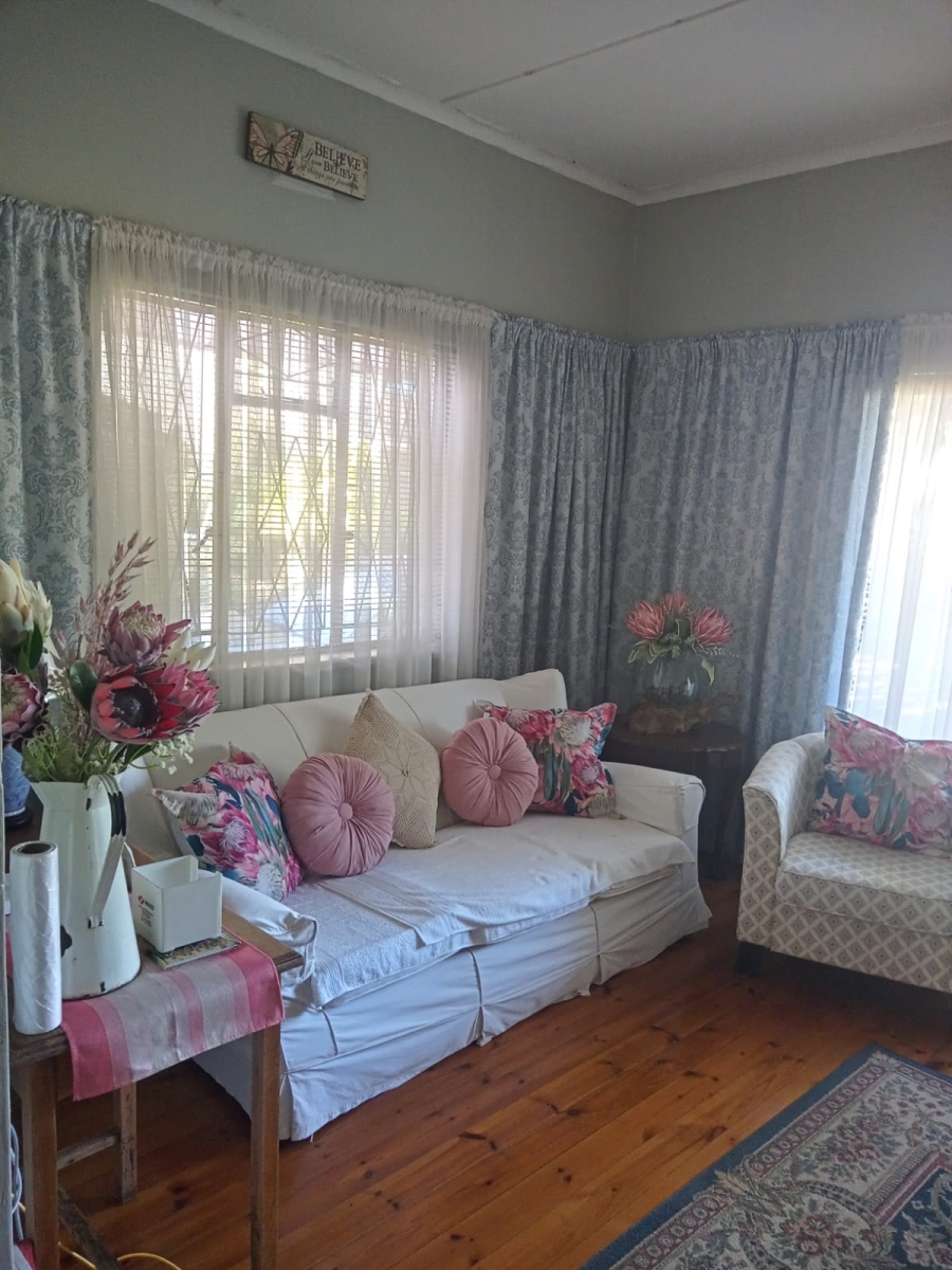 3 Bedroom Property for Sale in Van Riebeeck Hoogte Eastern Cape